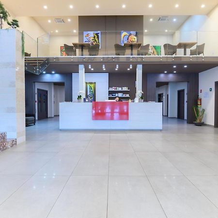 לגונגרו Bhotel מראה חיצוני תמונה