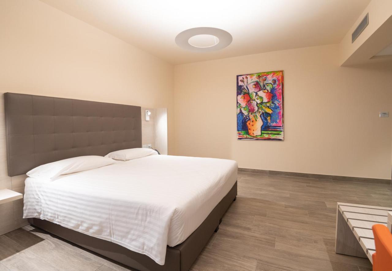 לגונגרו Bhotel מראה חיצוני תמונה