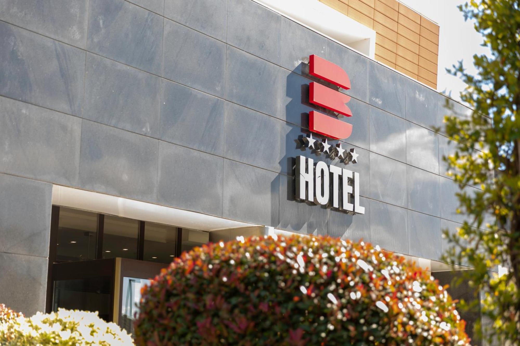 לגונגרו Bhotel מראה חיצוני תמונה